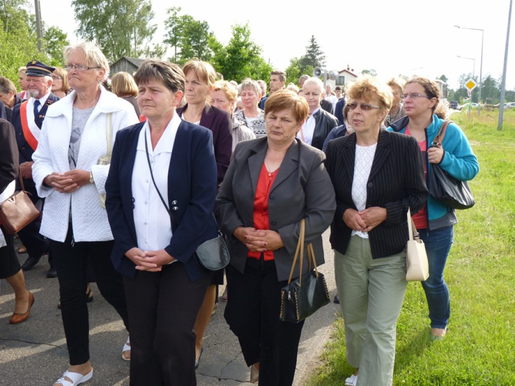 Matka Boża dotarła do parafii w Bobrownikach