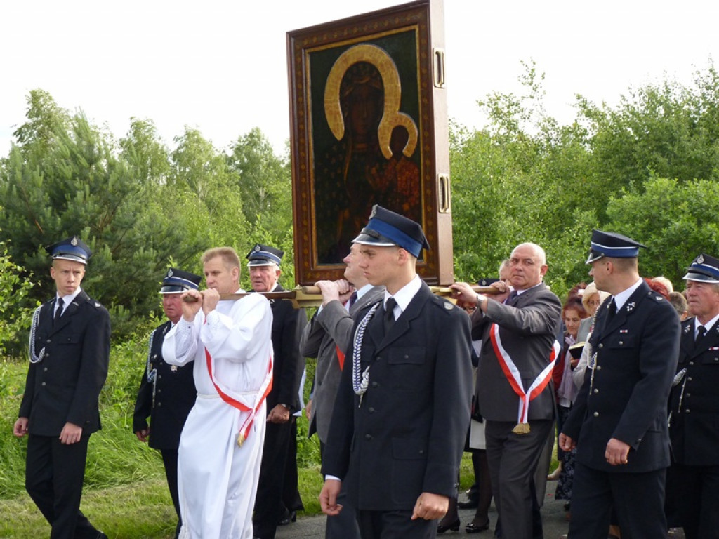 Matka Boża dotarła do parafii w Bobrownikach