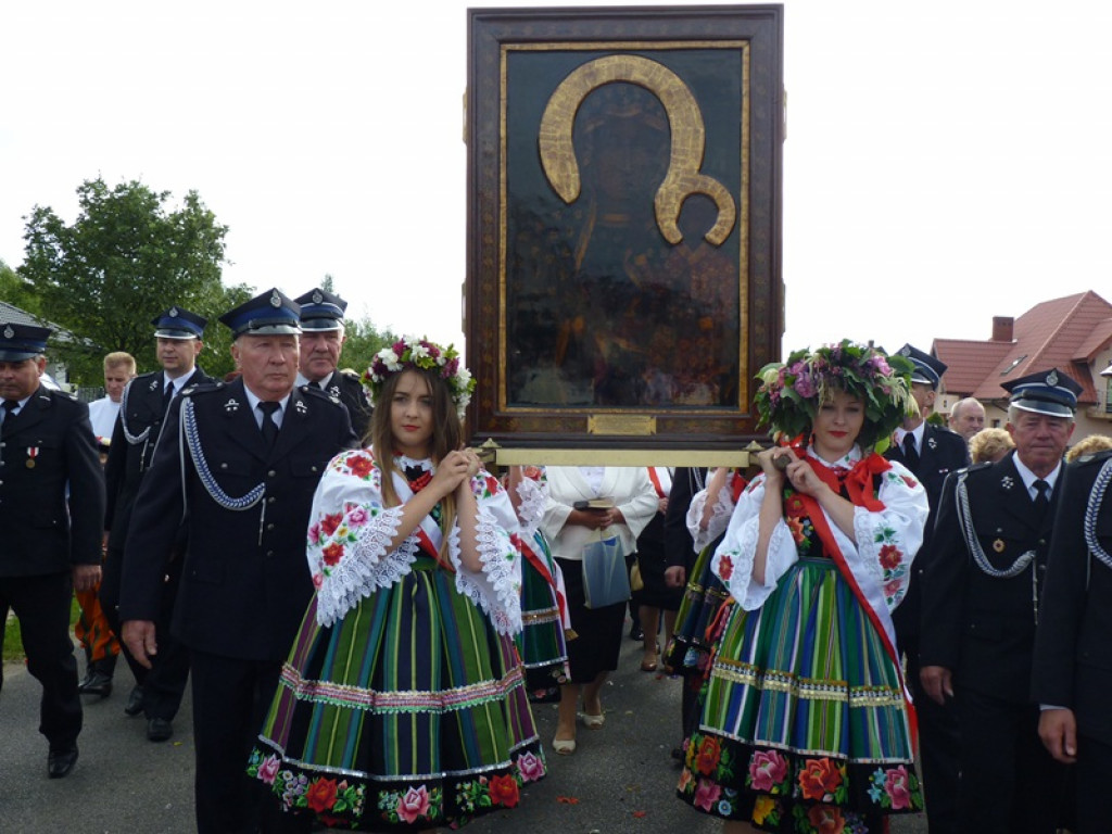 Matka Boża dotarła do parafii w Bobrownikach
