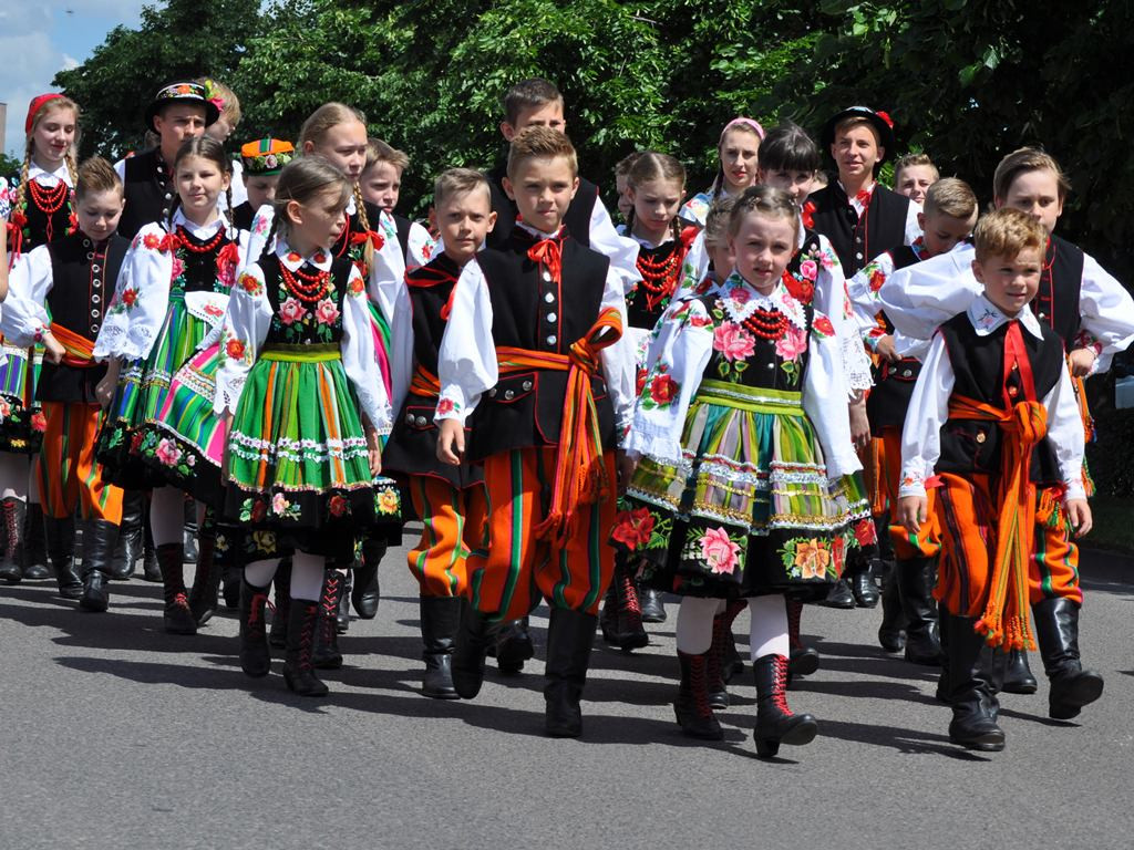 Boże Ciało w Łowiczu - Parada Pasiaków i 
