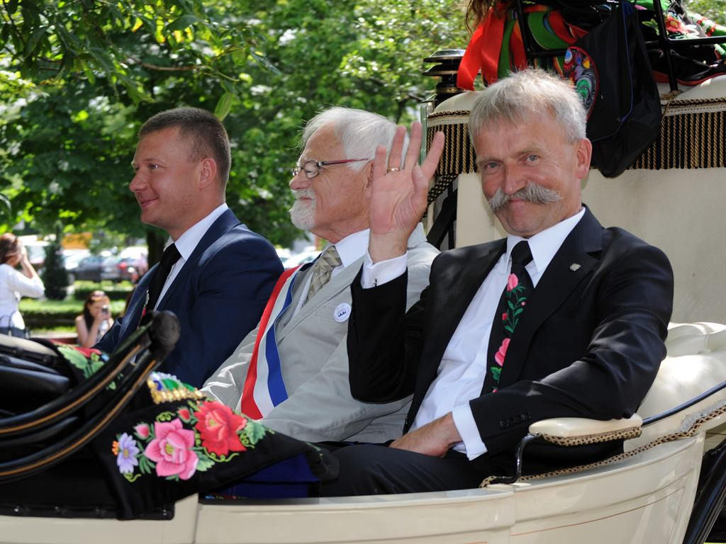 Boże Ciało w Łowiczu - Parada Pasiaków i 