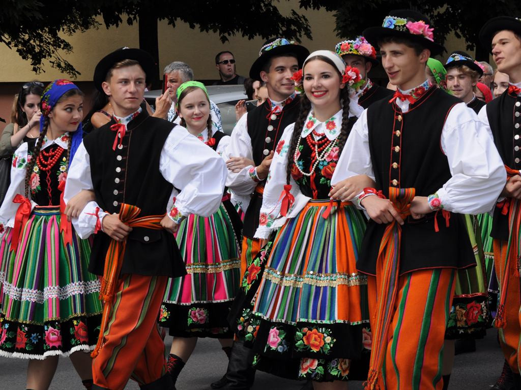 Boże Ciało w Łowiczu - Parada Pasiaków i 