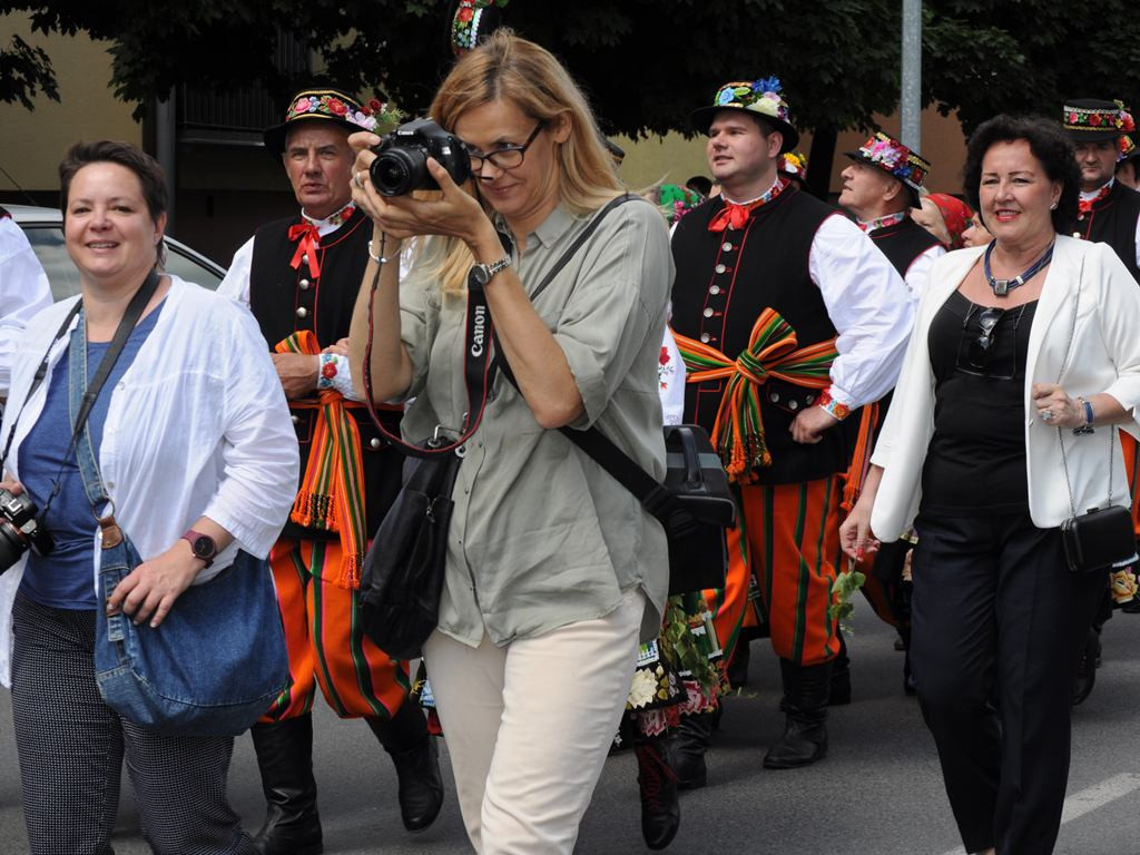Boże Ciało w Łowiczu - Parada Pasiaków i 
