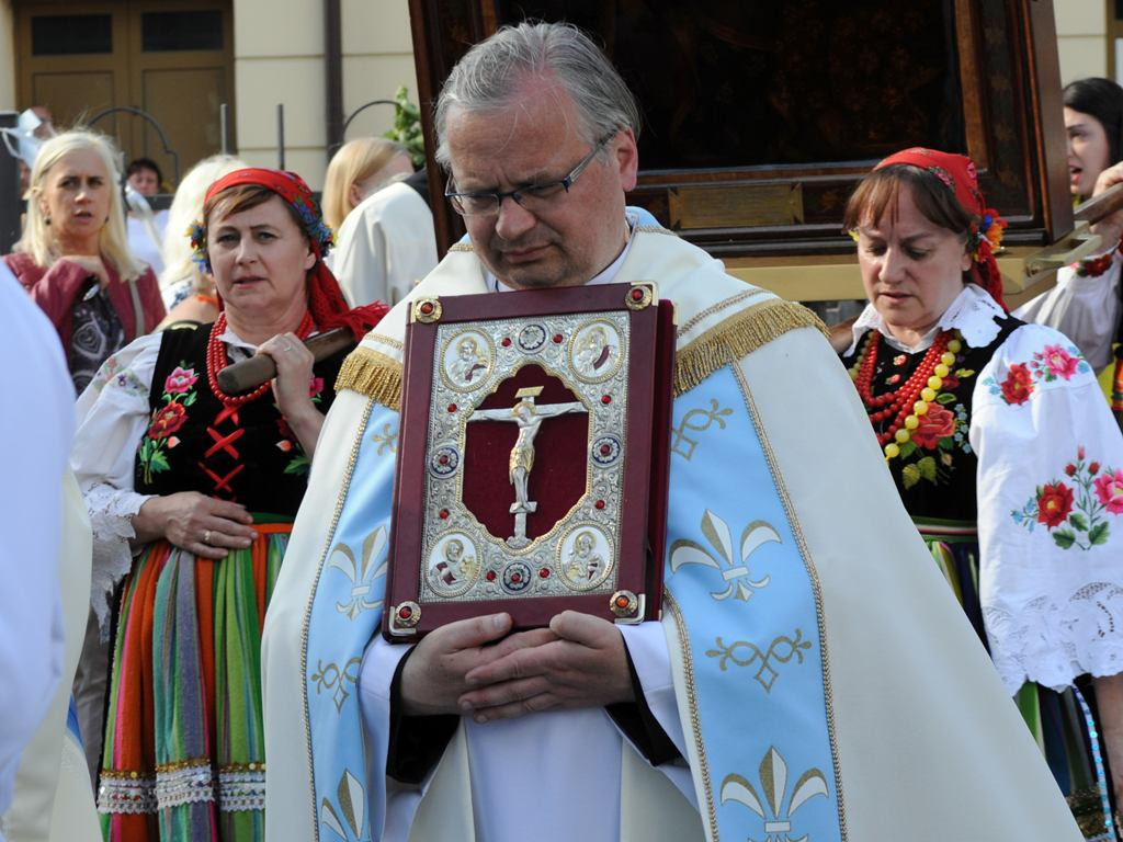 Obraz Matki Boskiej Częstochowskiej w kościele ojców pijarów