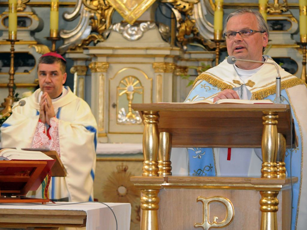 Obraz Matki Boskiej Częstochowskiej w kościele ojców pijarów