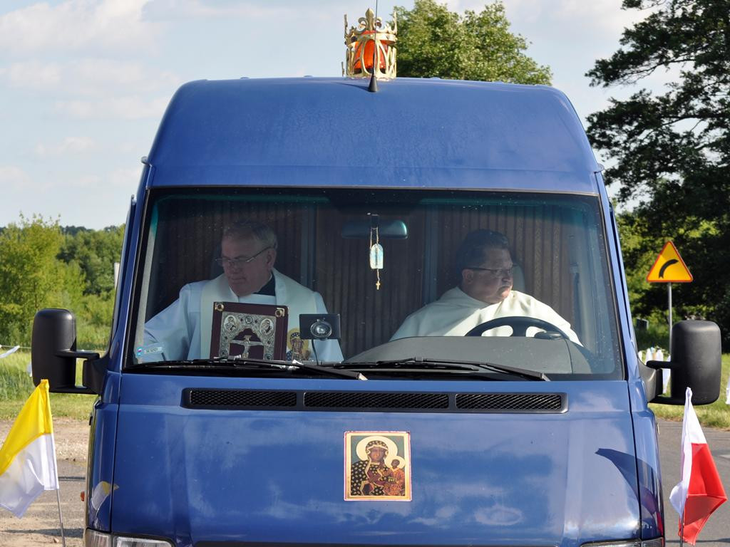 Matka Boża przywitana w Kompinie