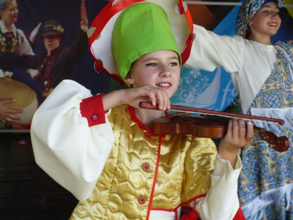 Międzynarodowy festiwal folkowy w Maurzycach