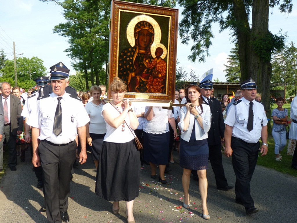 Czarna Madonna powitana w Kocierzewie