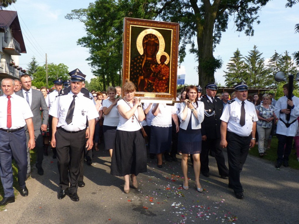 Czarna Madonna powitana w Kocierzewie