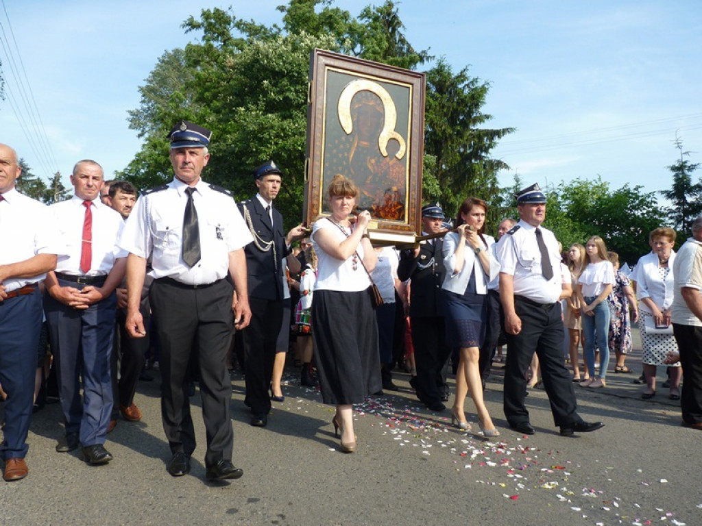 Czarna Madonna powitana w Kocierzewie