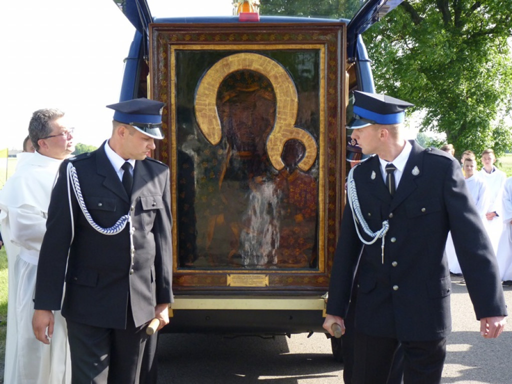 Matka Boża w jasnogórskiej ikonie nawiedza Boczki
