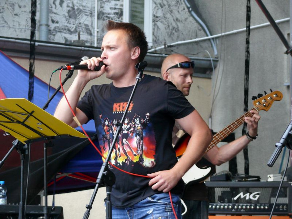 Dawka rocka i bluesa na początek wakacji