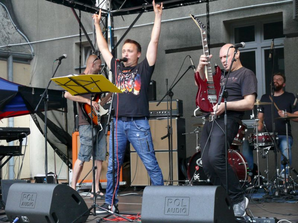 Dawka rocka i bluesa na początek wakacji