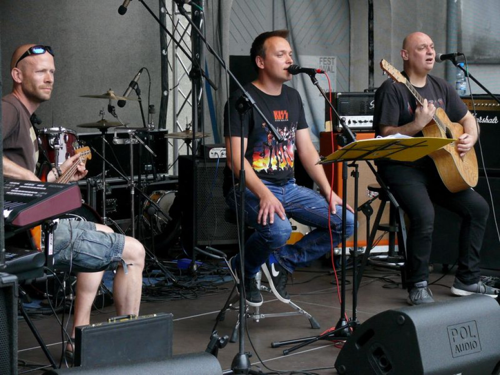 Dawka rocka i bluesa na początek wakacji