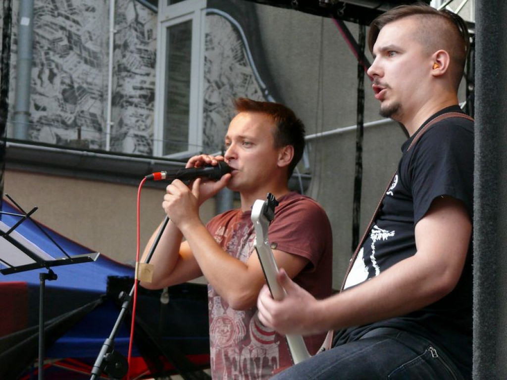 Dawka rocka i bluesa na początek wakacji