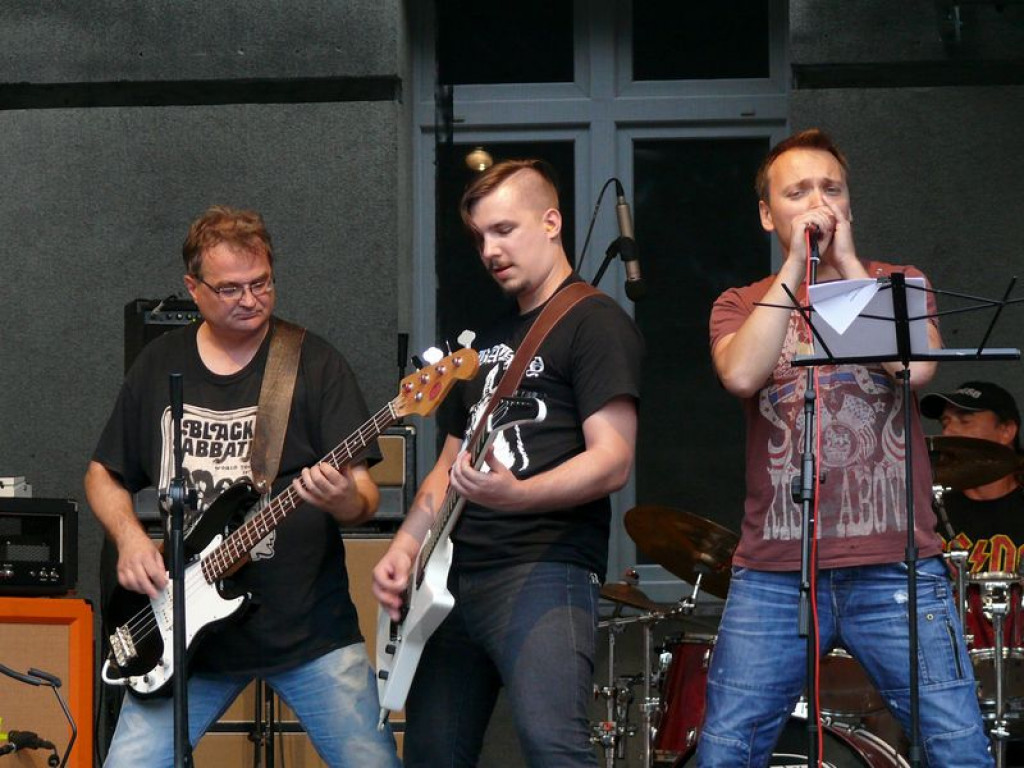 Dawka rocka i bluesa na początek wakacji