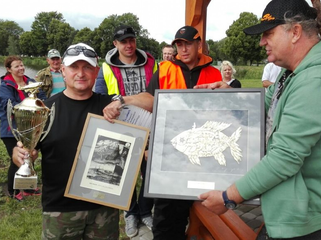 Zaczynali w deszczu i przy słabym braniu