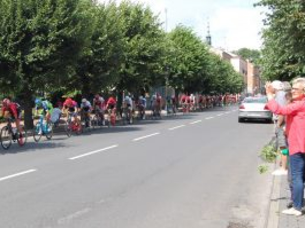 Kolarze na ulicach Łowicza