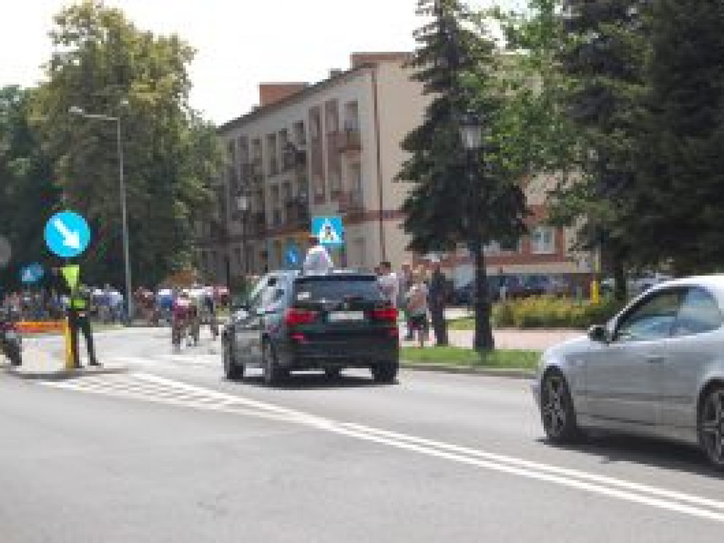 Kolarze na ulicach Łowicza