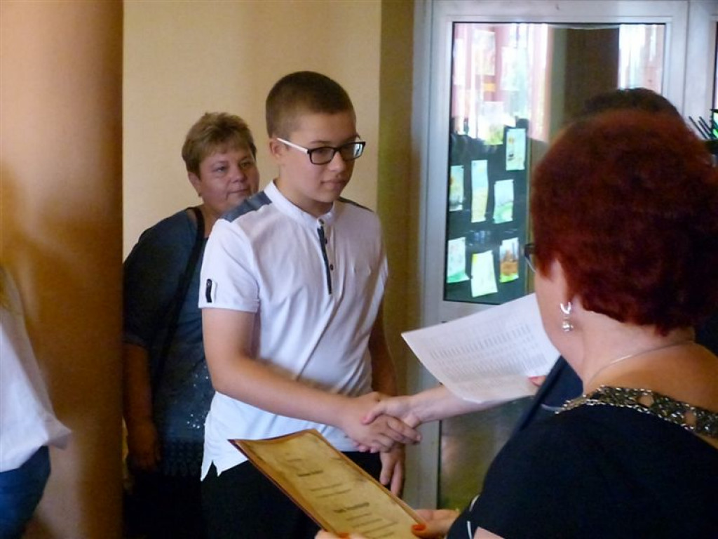 Gmina Łyszkowice nagrodziła najlepszych uczniów