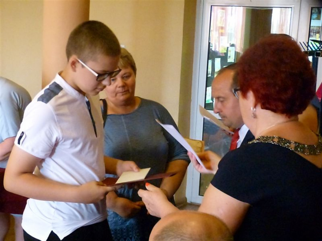 Gmina Łyszkowice nagrodziła najlepszych uczniów