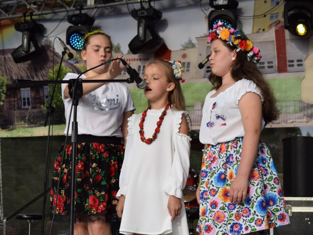 Trwa Festyn Letni w Łyszkowicach