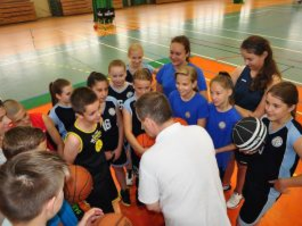 Koszykarski Camp pod okiem szkoleniowców z Serbii