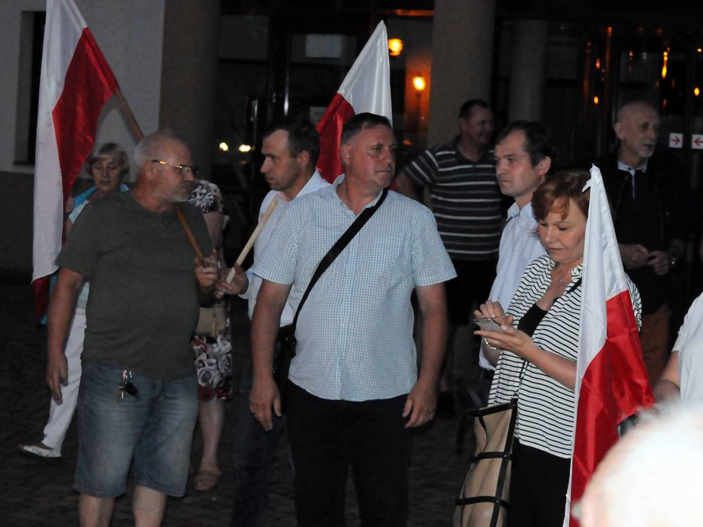 Kolejna pikieta przed sądem w Łowiczu