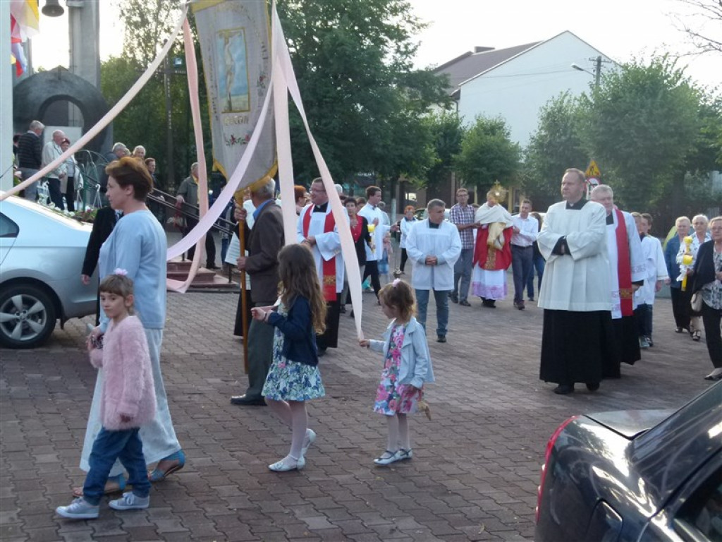 Odpust u św. Jakuba w Głownie z udziałem biskupa Osiala