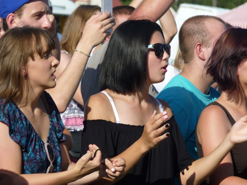 Trwa piknik disco-polo w Lwówku