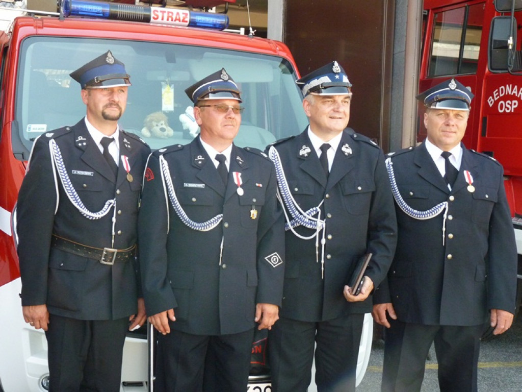 Były premier gościem na uroczystości w Bednarach