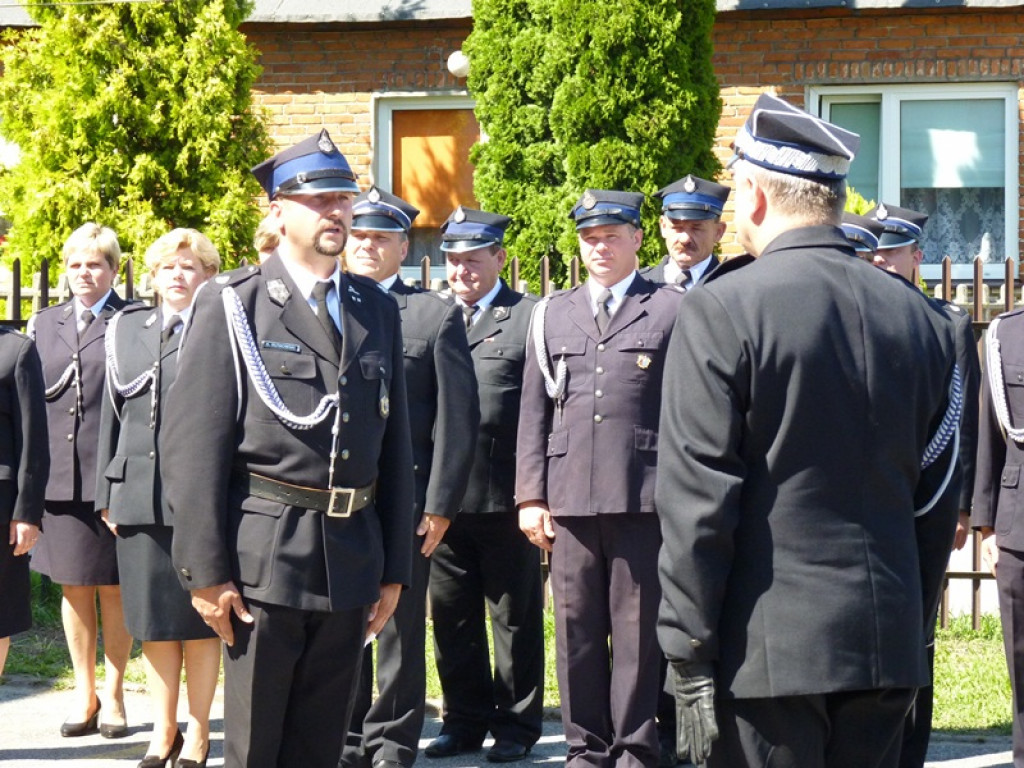 Były premier gościem na uroczystości w Bednarach