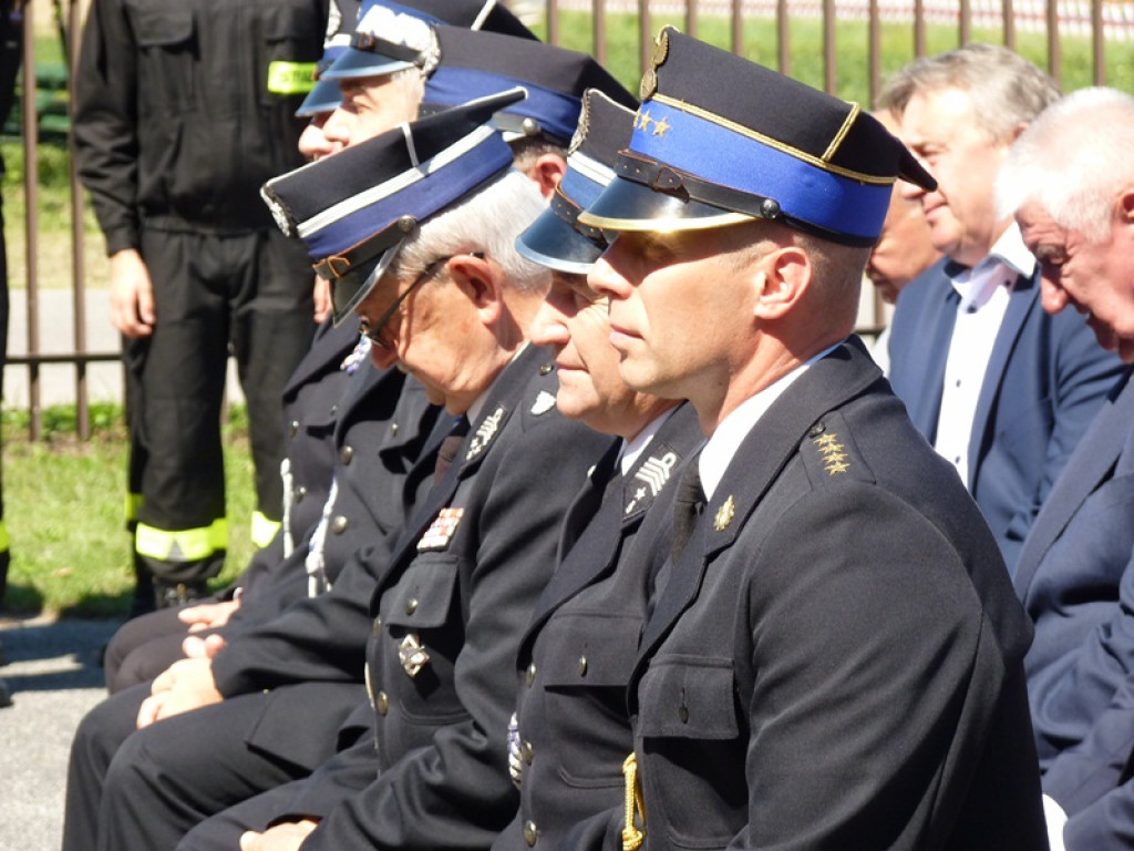 Były premier gościem na uroczystości w Bednarach