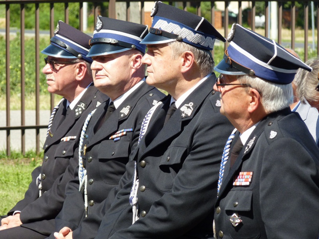 Były premier gościem na uroczystości w Bednarach