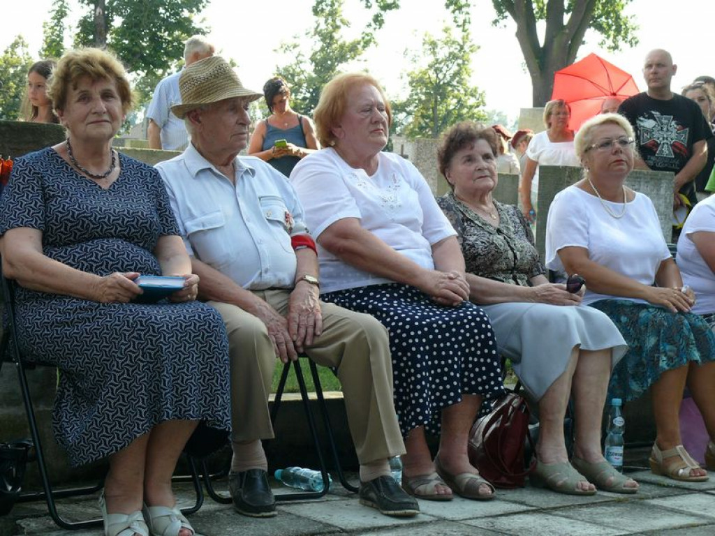 Łowicz pamiętał o powstańcach z 1944 roku