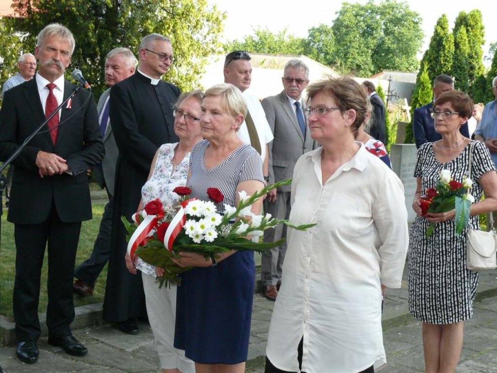 Łowicz pamiętał o powstańcach z 1944 roku