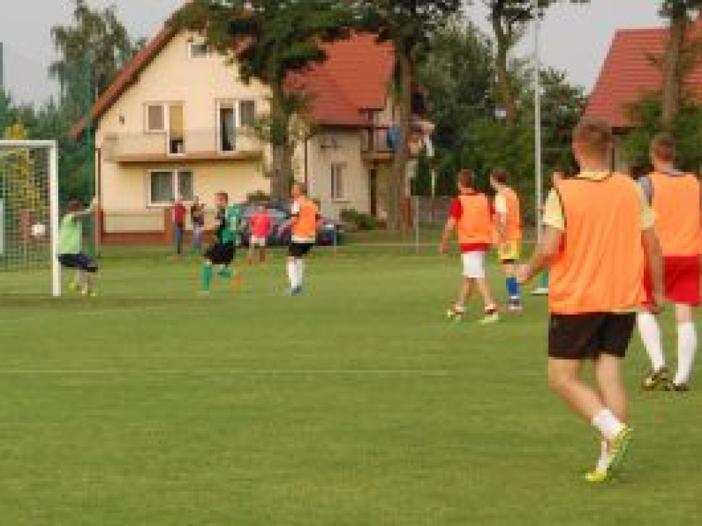 W wyjazdowym sparingu Pelikan II górą