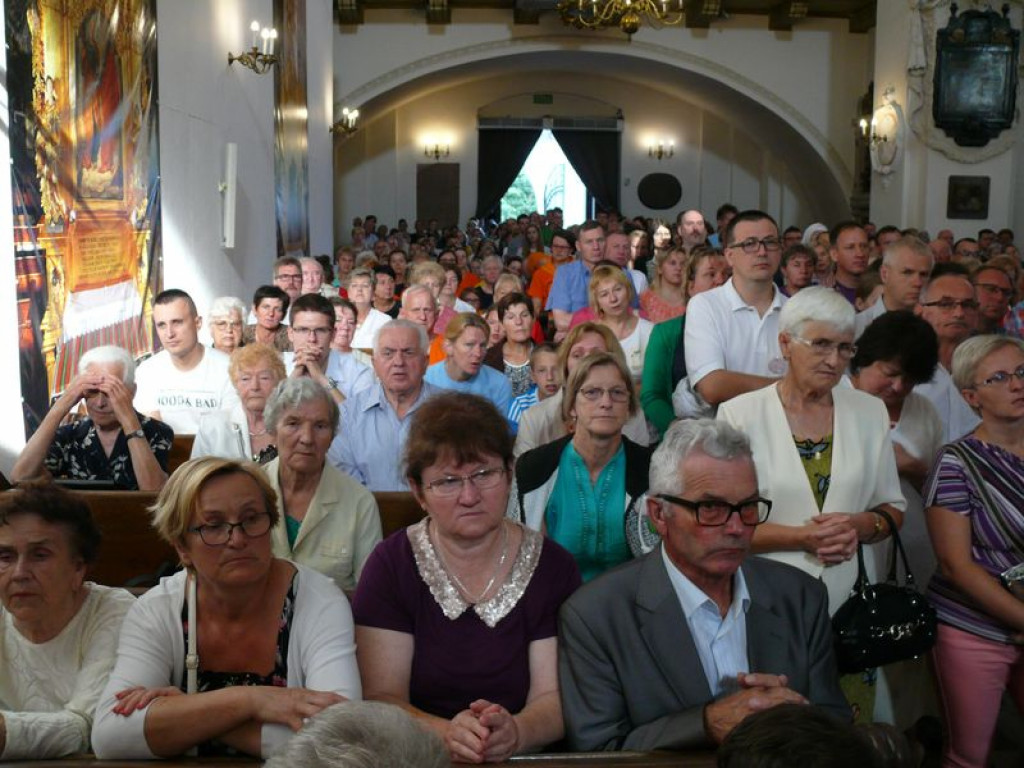 Wyruszyli w pątniczą wędrówkę