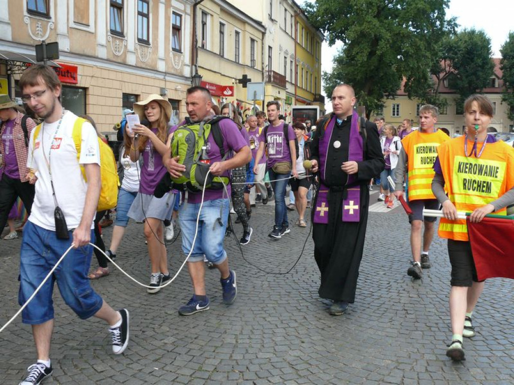 Wyruszyli w pątniczą wędrówkę