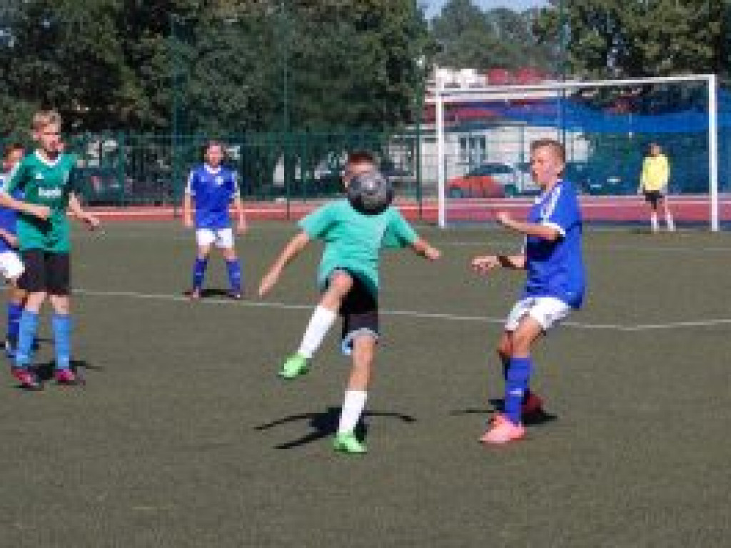 Ostatni sparing Pelikana-2004 przed obozem