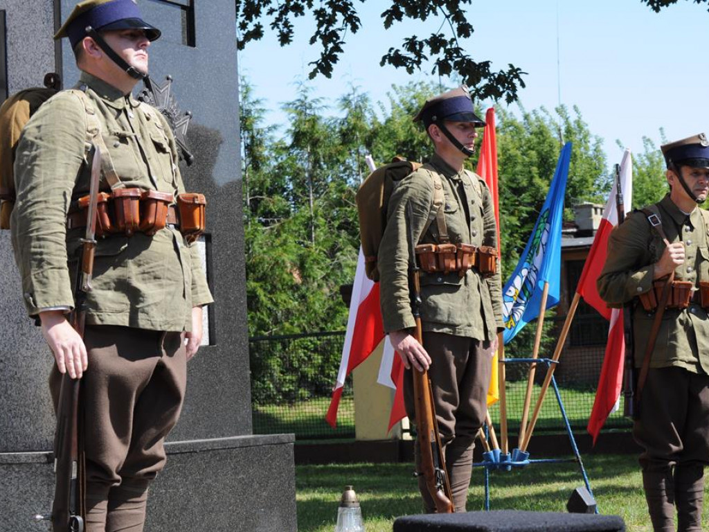 Uroczystości pod pomnikiem Marszałka Józefa Piłsudskiego