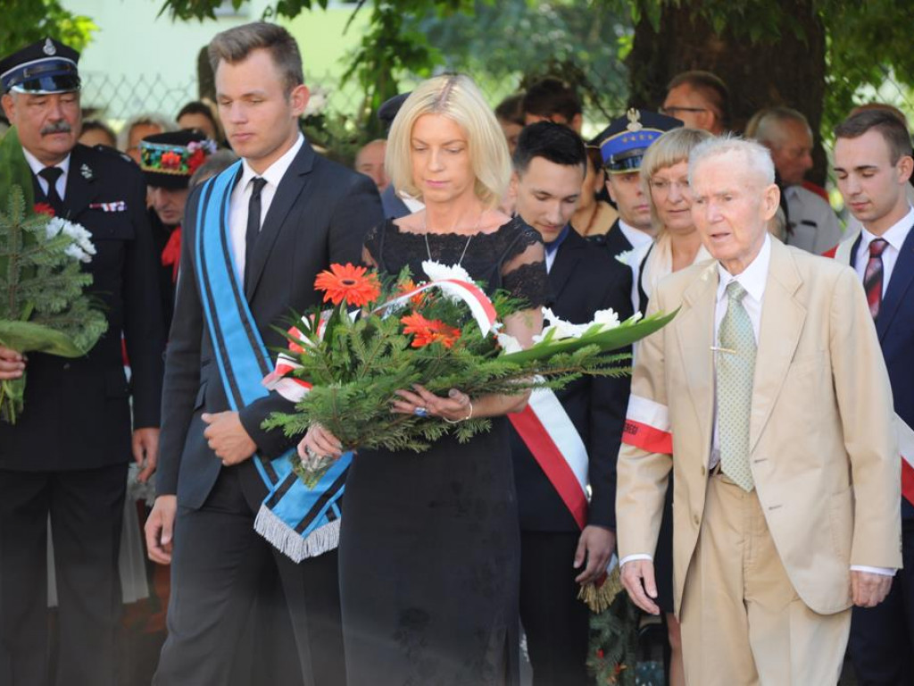 Uroczystości pod pomnikiem Marszałka Józefa Piłsudskiego