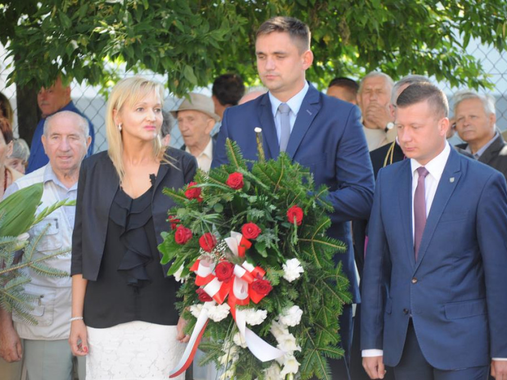 Uroczystości pod pomnikiem Marszałka Józefa Piłsudskiego