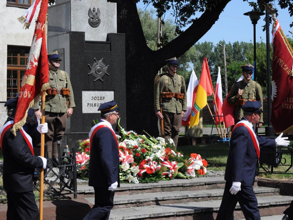 Uroczystości pod pomnikiem Marszałka Józefa Piłsudskiego