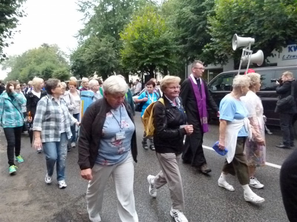 Pielgrzymi z Głowna już na szlaku