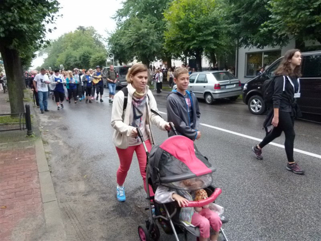 Pielgrzymi z Głowna już na szlaku