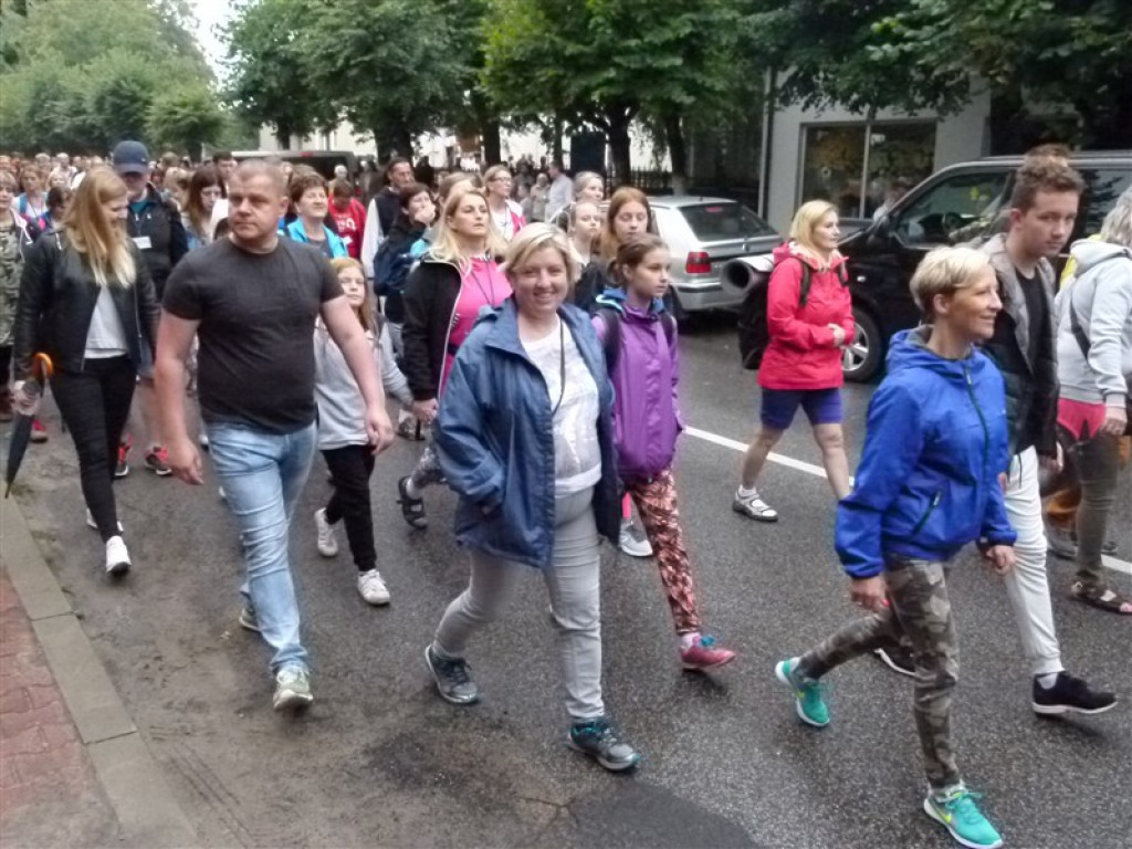 Pielgrzymi z Głowna już na szlaku