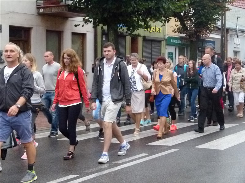 Pielgrzymi z Głowna już na szlaku