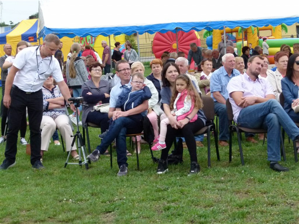 Udane miodobranie w Lipce