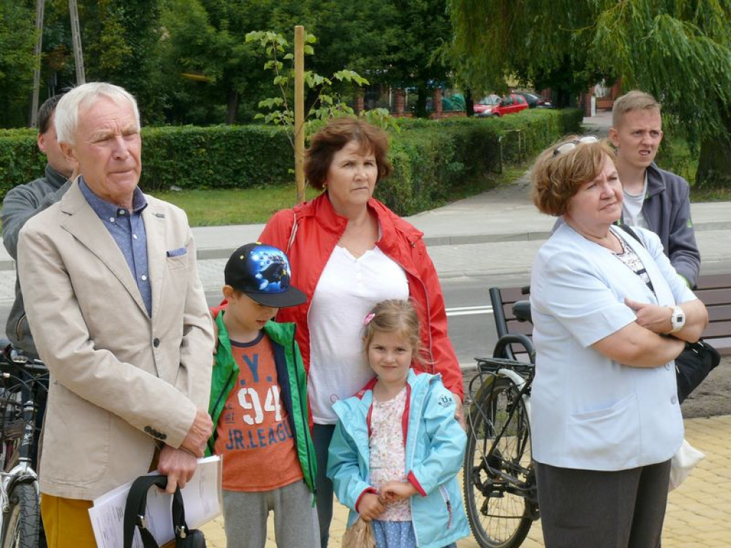 Ulica Dworcowa i parking przy dworcu otwarte